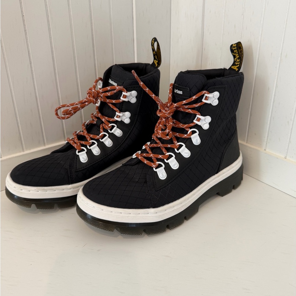Dr. Martens Women's Black Boots COMBS W Lace Up Size: 7